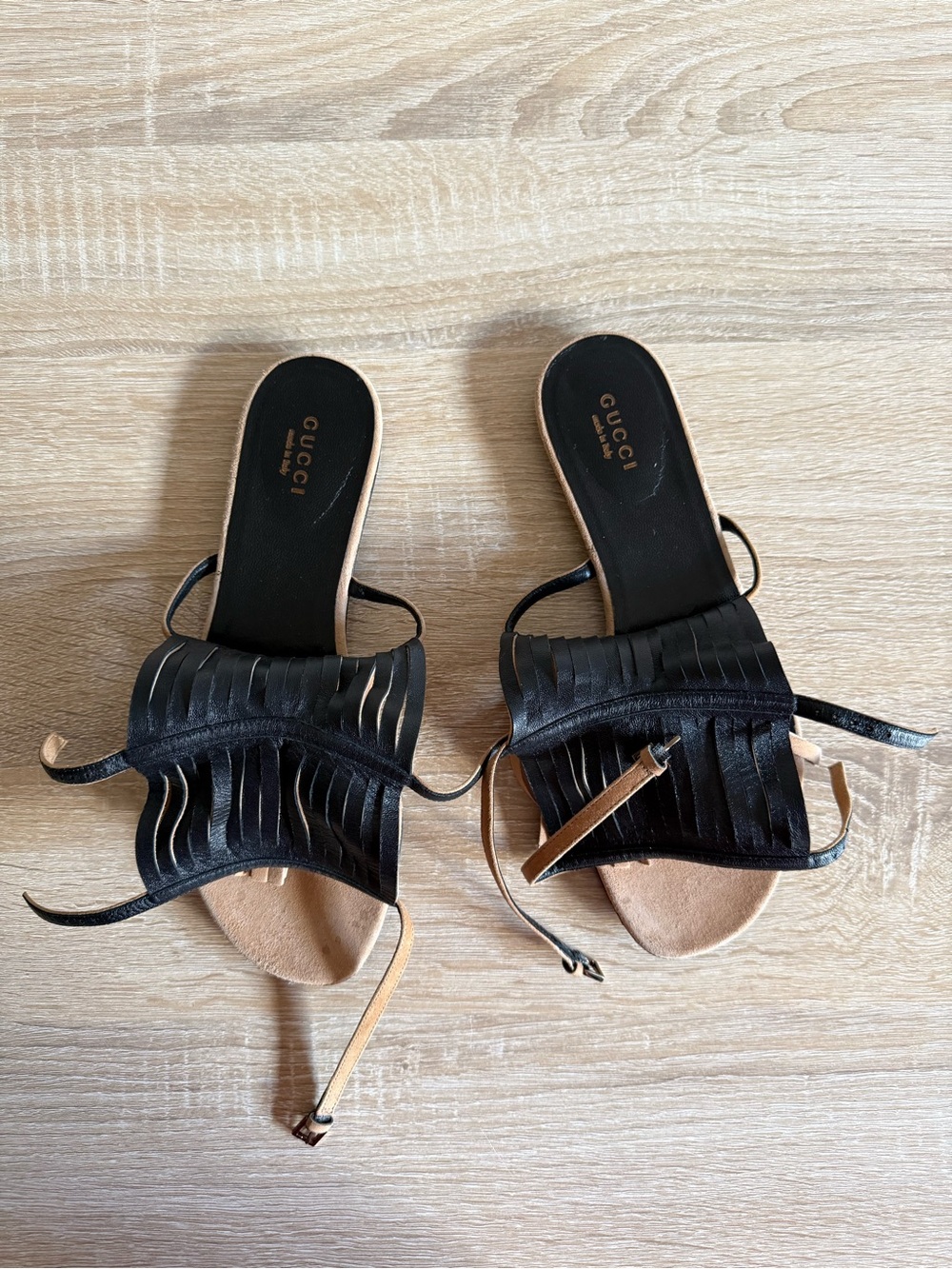 Gucci Becky Fringe suede tan Thong gladiator Sandals Sz 37/7 - Picture 7 of 7